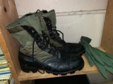 Military Boots size 8w and Pair of gloves