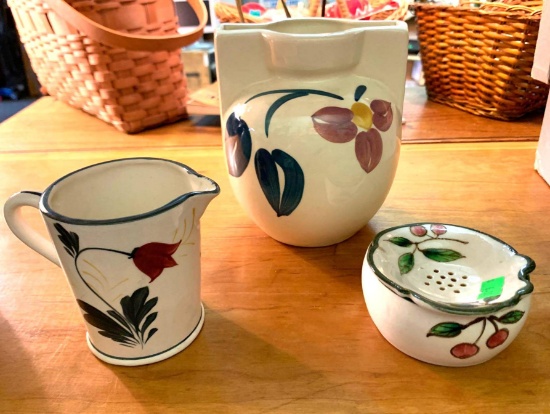 4 Pieces of Matching Pottery