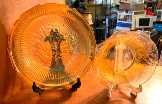 2 Carnival Glass Dishes