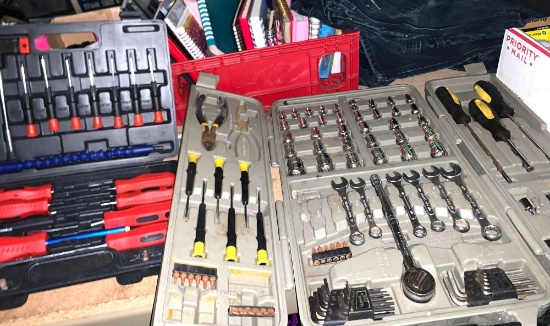 2 Tools Sets