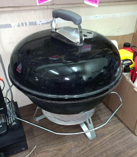 Weber Table Top BBQ with Charcoal Starter