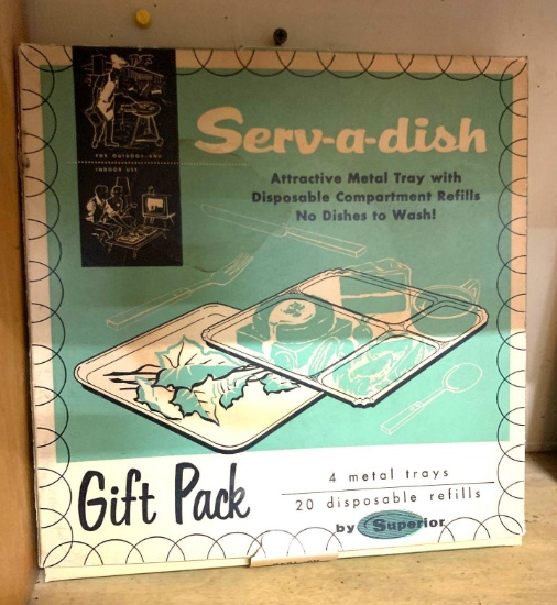 Vintage Serv-a-dish New Complete
