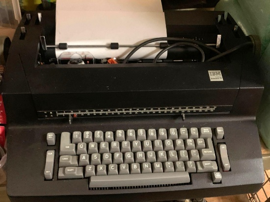 Vintage IBM Typewriter Selectric II Self Correcting- Works