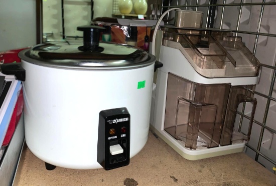 Juice tiger Juicer and Crock Pot