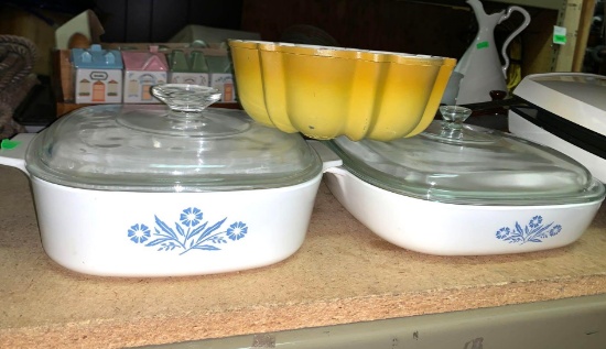 Nordic ware Bunt Pan and Corning Ware Pans with Lids