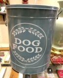 Metal Dog Food Bucket with Lid