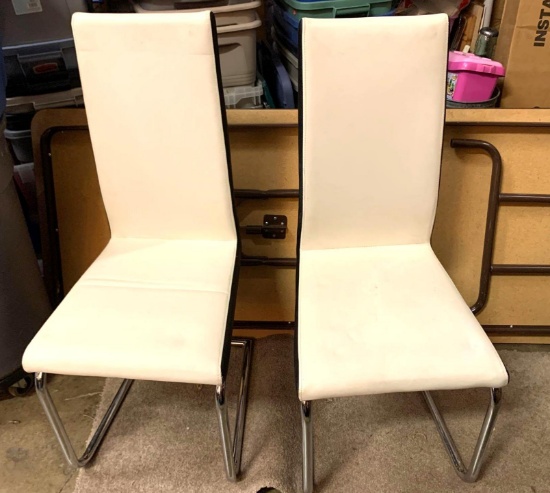 Pair of Leather Dinning Chairs