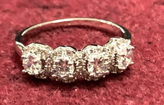 Round White Sapphire CZ ring Size 8