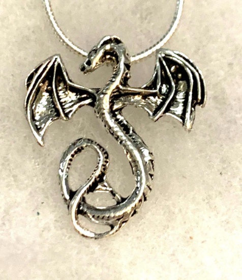 Dragon Style 1.3" Pendant and Chain