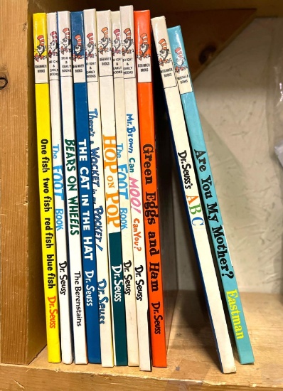 Lot of Dr Seuss Books