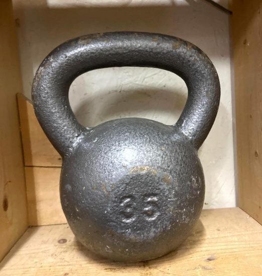 35 Lb Kettle Bell