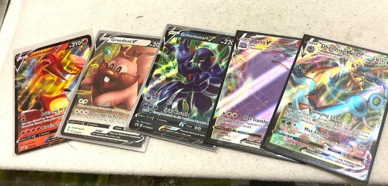 Lot of 5 Pokemon Cards