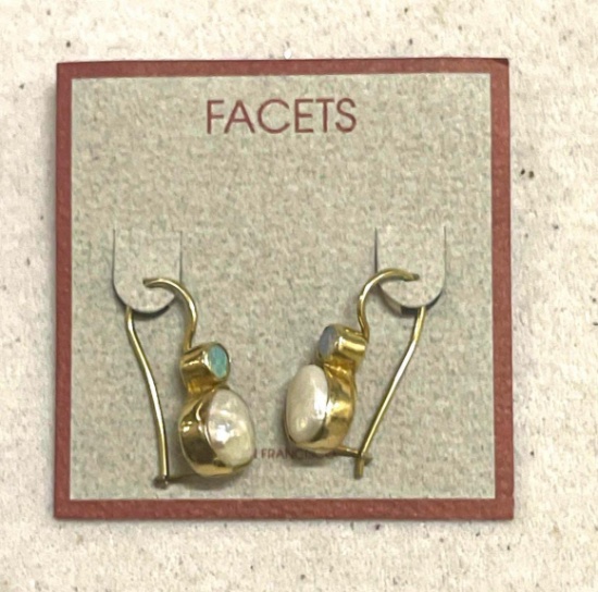 Mother of Pearl Hook earrings