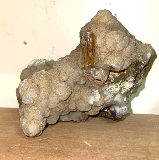 Quartz Rock- Cave Fine Near Columbia River Found in 1940's