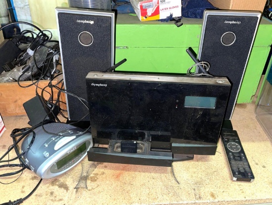 Isymphony Stereo and Timex Alarm Clock