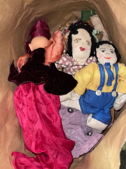 Lot of Vintage Dolls