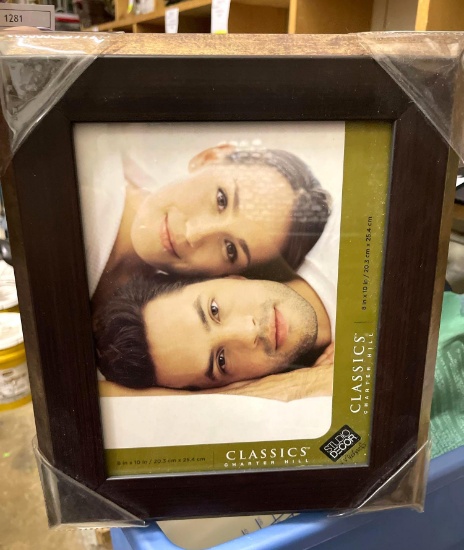 New 11" x 13" Frame for 8" x 10" Photo