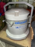 Bissell CM 2000 Carpet Cleaner