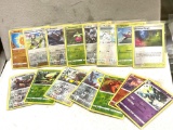 Lot of 15 Halo Pokemon cards