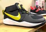 New Nikes Boys Shoes Size 3