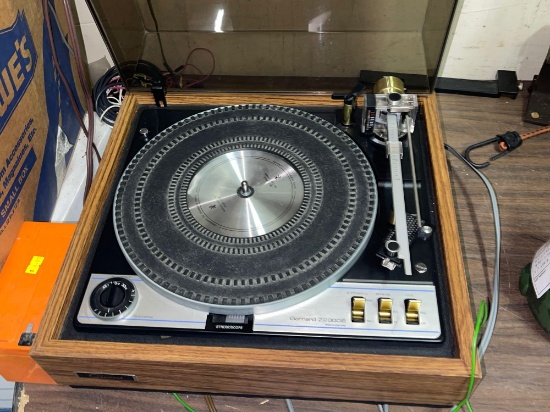 Garrand Turntable Z2000B Needs Work