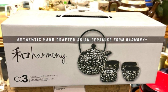 New Harmony Asian Ceramic Tea Pot and Cup set