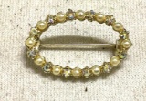 Vintage Oval Rhinestone brooch