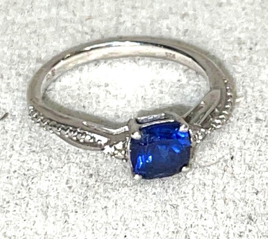Sterling Silver Blue Sapphire Ring