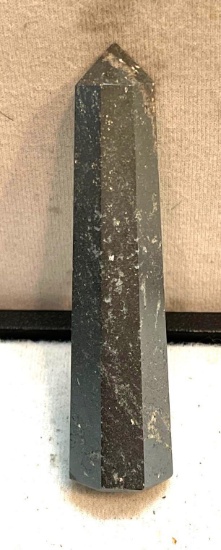 690.25ct Hematite Obelisk