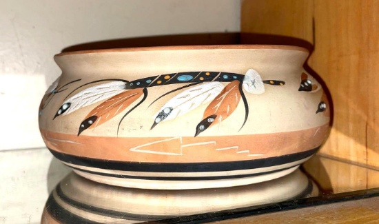 Native American Indian Pot Carved and Painted Signed Betty Selly