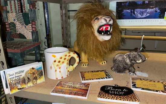 African Theme Lot- Lion, Elephant and Magnets