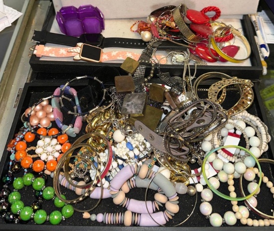 Lot of Unsearched Jewelry