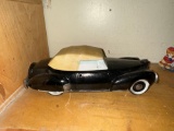 EZRA Brooks Porcelain 1941 Lincoln Continental Liquor Bottle