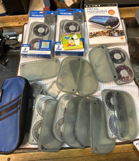 Family Guy PSP Game, 19 Empty PSP Disc Holders, Media Manager and case