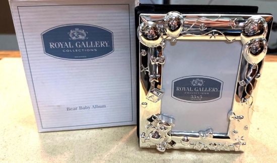 New Royal Gallery Silver Plated Bear Baby Photo Album 4" x 6"