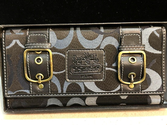 New Coach Wallet