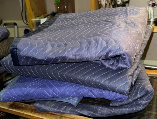 5 Like New Moving Blankets