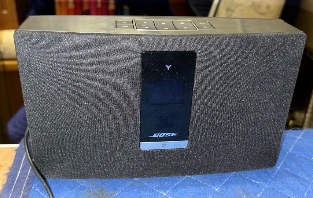 Bose Sound Touch Wifi Music System Model 412540- Works | Computers &  Electronics Electronics Audio Equipment Speakers Bluetooth Speakers |  Online Auctions | Proxibid