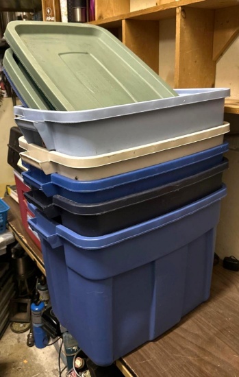 Set of 5 Rubbermaid Roughneck Storage Bins with Lids