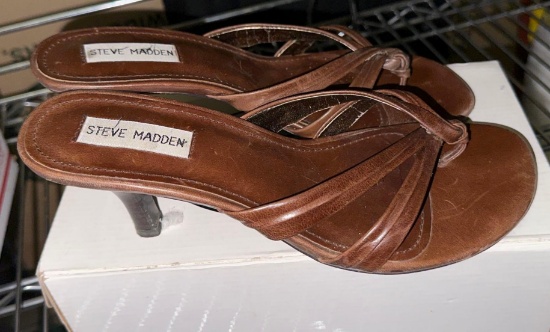 Steve Madden Brown Leather Heels size 8 1/2 - in good condition