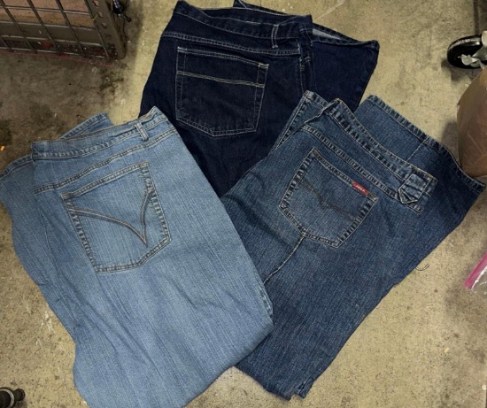 3 Pairs of Womens Venezia Jeans size 26, 28 & 30- in good condition