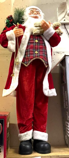 4' Tall Santa