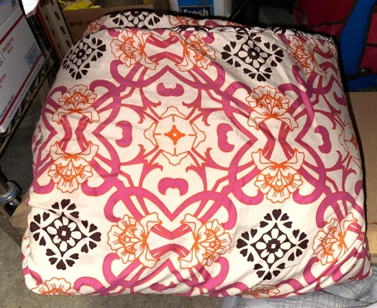 Colorful Queen Size Reservable Comforter- in good condition