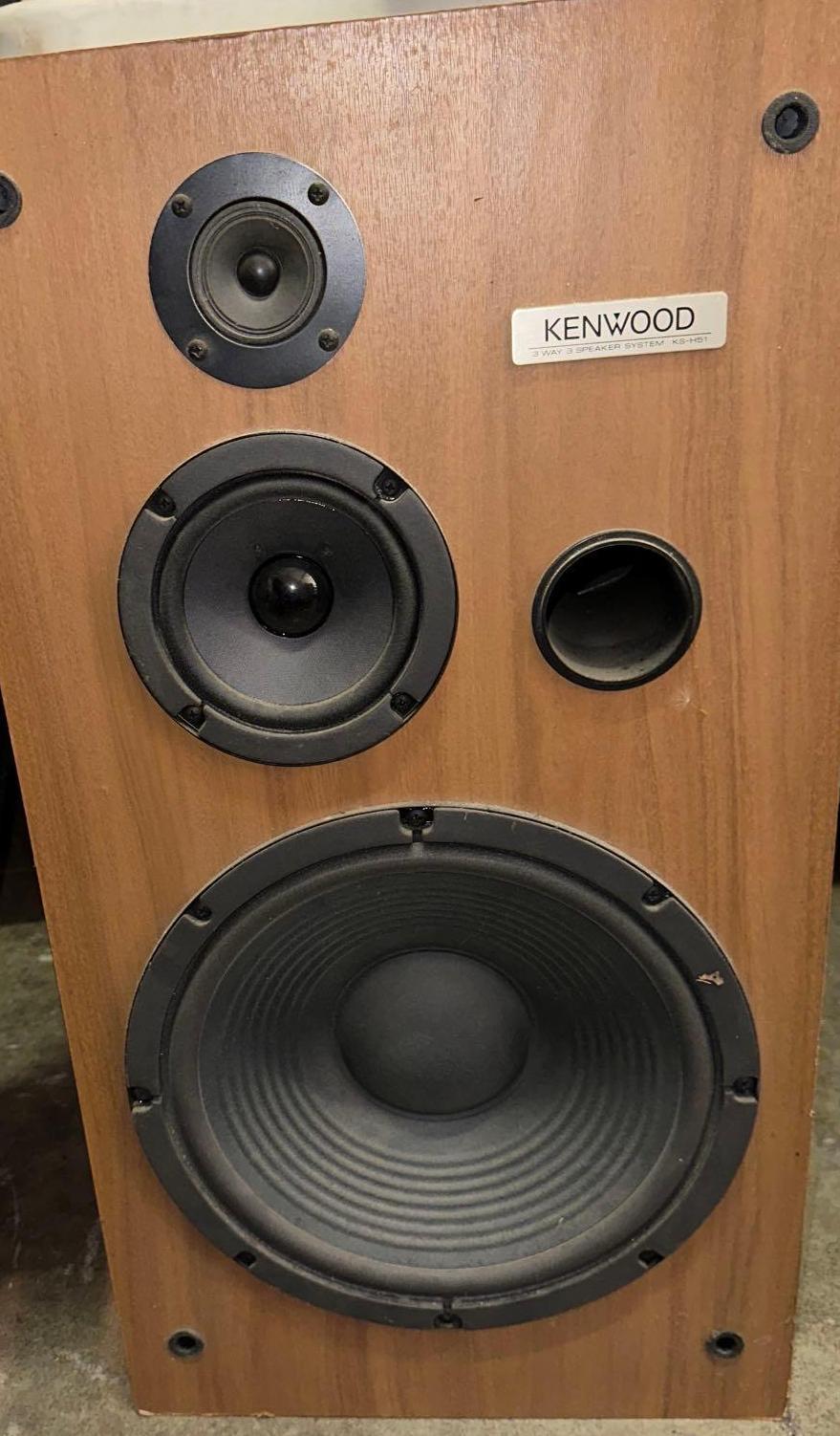 Enceintes Bibliothèque KENWOOD LS-550 - Système 3 Voies, 3 Haut-parleurs, Type Bass Reflex - Occasion