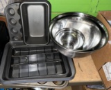 Baking pans and mixing Bowls