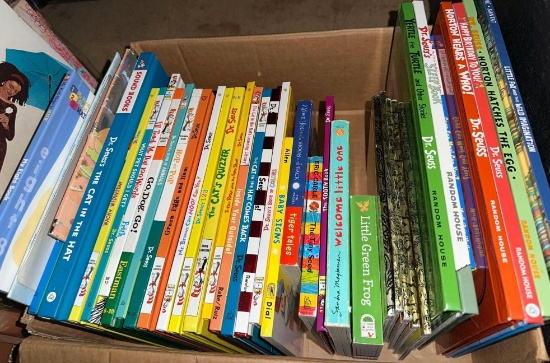 Lot of Kids Books- Most are Dr. Seuss