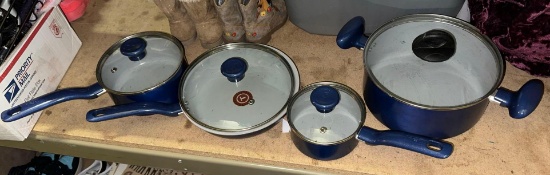 4 Piece T-Fal Pots and Pans each have a Lid- look to be New