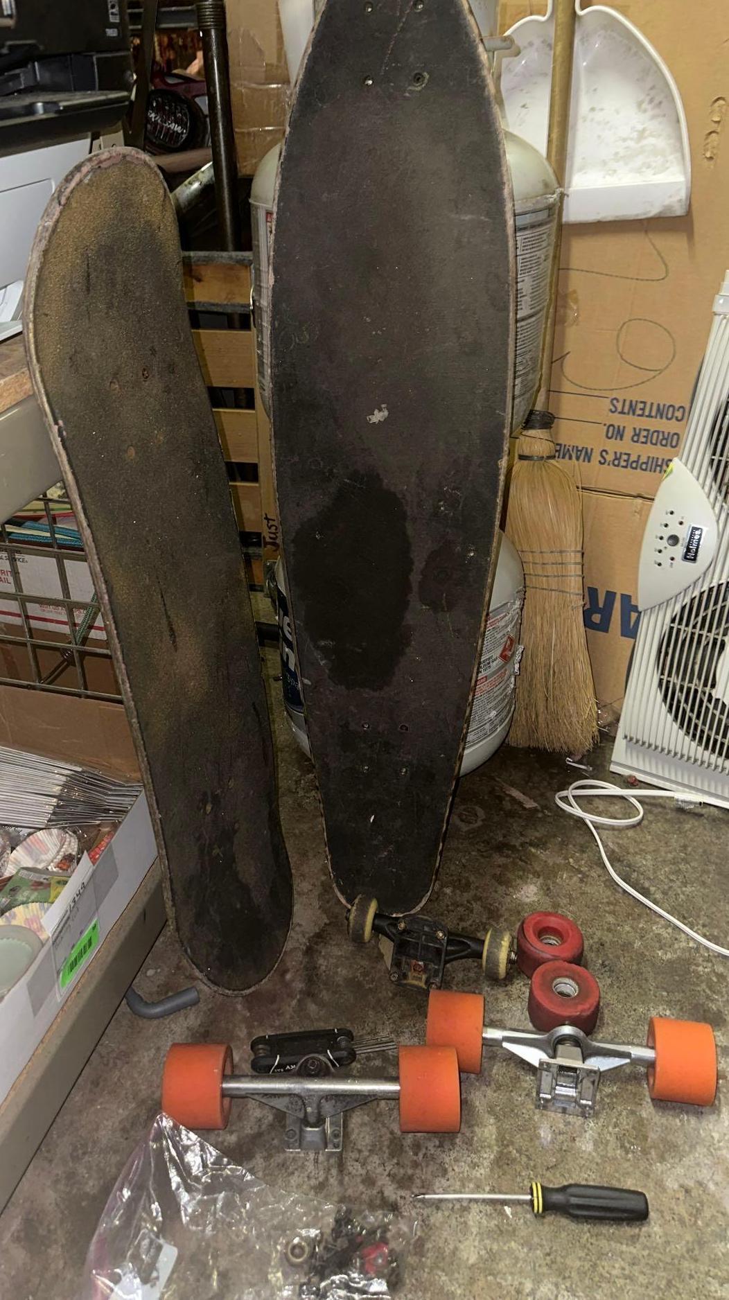 Skateboard Lot Boards, Wheels, Parts and tools Proxibid