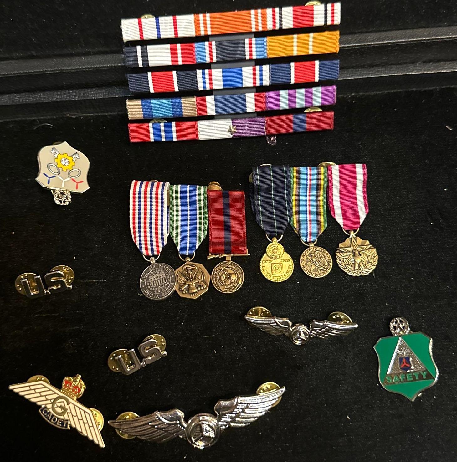 Military Medals, Pins and more Proxibid