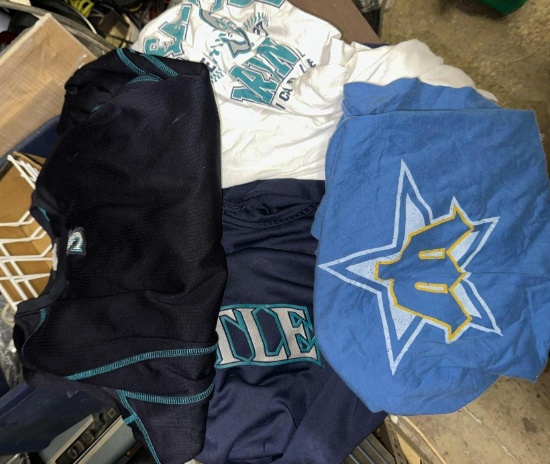 Mariners Lot- 2 Shirts, Long sleeve shirt, Hoodie xl and new socks
